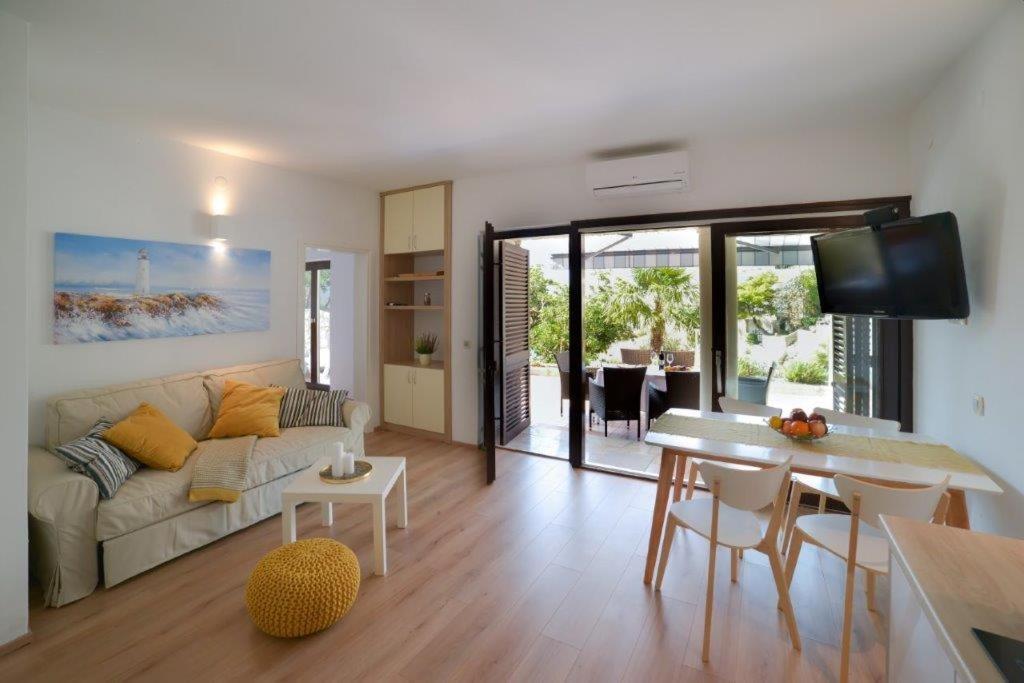 Premium Oaza Apartment Primošten Екстериор снимка